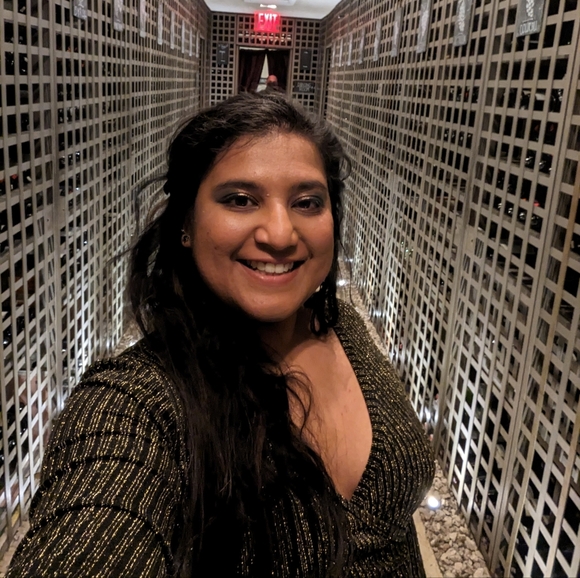 Meet your Posher, Pearl - Picture 2 of 3